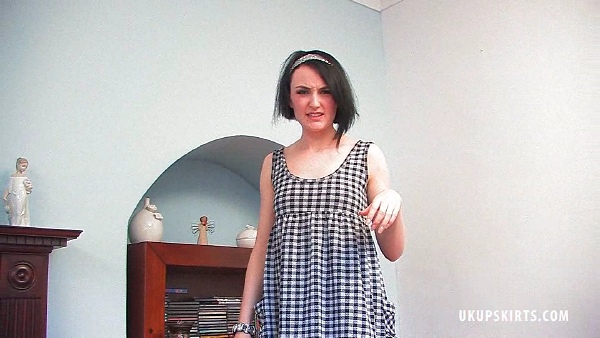 UKUpSkirt Video Preview