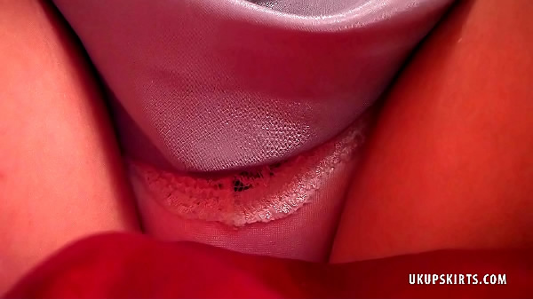 UKUpSkirt Video Preview